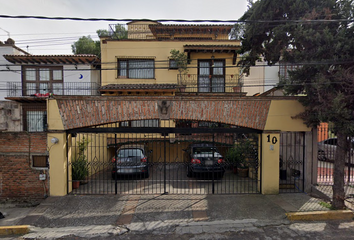 Casa en  Calle Cruz Del Río 10, Mz 036, Santa Cruz Del Monte, 53110 Naucalpan De Juárez, Estado De México, México