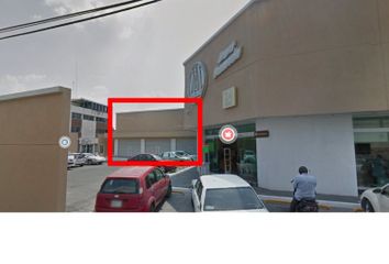 Local comercial en  Francisco I. Madero No. 326, Col. Centro, 38000 Celaya, Guanajuato, México