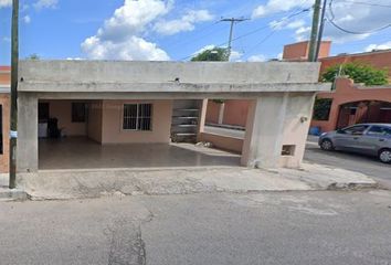 Casa en  C. 19-diagonal, Jardines Del Norte, Mérida, Yucatán, México