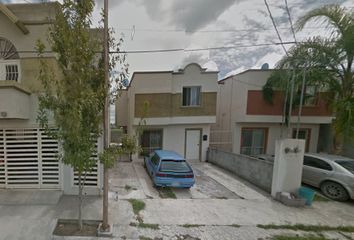 Casa en  Geranios, Los Nogales, Linares, Nuevo León, México