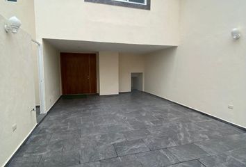 Casa en fraccionamiento en  Valle Del Sol, Puebla De Zaragoza, Puebla, México