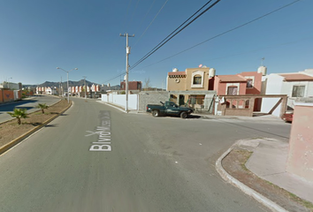 Casa en  C. Geranios, Saltillo 2000, Saltillo, Coahuila De Zaragoza, México