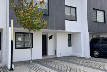 Casa en condominio en  Calle Francisco Javier Mina, La Concepción, San Mateo Atenco, México, 52104, Mex