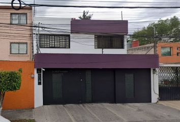 Casa en  Pirules 4, Valle De San Mateo, Naucalpan, Edomex, México