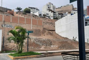 Terreno en  Las Cantutas, Lima, Perú