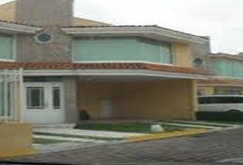 Casa en fraccionamiento en  José Vicente Villada, Francisco Murguía, Toluca De Lerdo, Estado De México, México