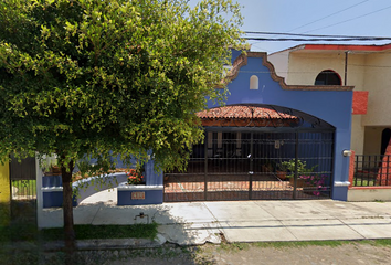 Casa en  Alfonso Sierra Partida 484, Jardines Vista Hermosa Iii, Colima, México