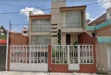 Casa en  Valle Don Camilo, Toluca De Lerdo, Estado De México, México