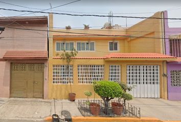 Casa en  Lago Michigan, Agua Azul, 57500 Nezahualcóyotl, Estado De México, México