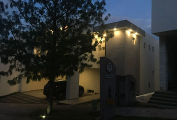 Casa en  Desarrollo Del Pedregal, Del Roble, Cerradas Del Pedregal, San Luis Potosí, México