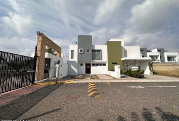 Casa en  San Isidro Juriquilla, Juriquilla, Querétaro, México