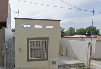 Casa en  Calle Maravillas 515, Valle De Las Flores, Saltillo, Coahuila De Zaragoza, México