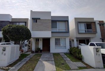 Casa en fraccionamiento en  El Refugio, Querétaro, México