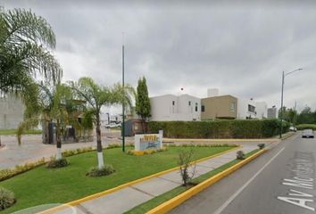 Casa en  Calle Ararat 375, Fraccionamiento Valle De Altozano, Morelia, Michoacán De Ocampo, 58095, Mex