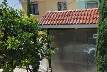 Casa en  Calle Volcán Canatlan 377, Balcones Y/o Prados De Huentitán, Guadalajara, Jalisco, México