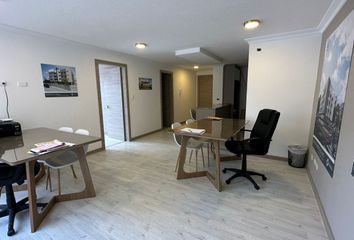 Suite en  Avenida Real Audiencia, Ponceano, Quito, Ecuador