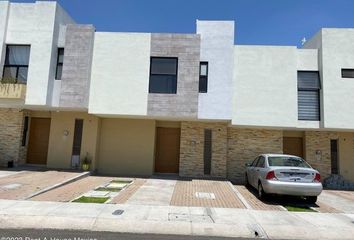 Casa en  Residencial El Refugio, Fray Junípero Serra, El Refugio, Santiago De Querétaro, Querétaro, México