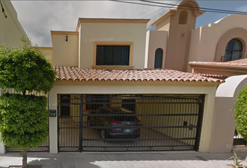 Casa en  Av Provincia Albacete 30, Los Portales, 83247 Hermosillo, Son., México