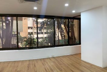 Oficina en  Manila, Medellín