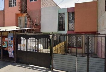 Casa en fraccionamiento en  Arrayanes 12, Los Heroes Coacalco, San Francisco Coacalco, Estado De México, México