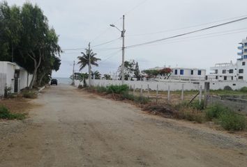 Terreno Comercial en  Salinas, Ecuador