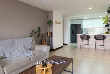 Apartamento en Loma De Los González, Medellín