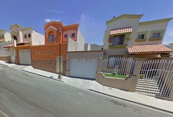 Casa en  Paseo Del Prado 960, Villa Residencial Del Prado I, Ensenada, Baja California, México