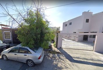 Casa en  Avenida Vista Del Norte, Vistas Del Rio, Juárez, Nuevo León, México