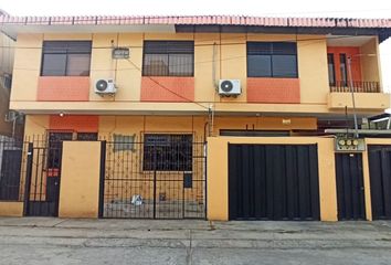 Casa en  Bellavista, Guayaquil, Ecuador