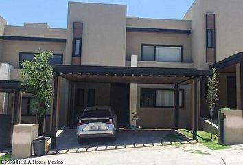 Casa en  Villa Carriedo, Santiago De Querétaro, Querétaro, México