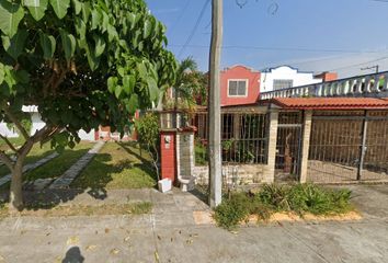 Casa en  Faja De Oro, Coatzintla, Veracruz De Ignacio De La Llave, México