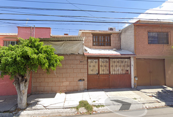 Casa en  Mimiahuapan 331-16, Zona Dos Extendida, Vista Alegre 2da Secc, 76074 Santiago De Querétaro, Qro., México