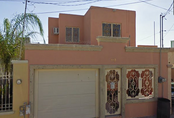 Casa en  Aliso 5512, Los Encinos, Nuevo Laredo, Tamaulipas, México