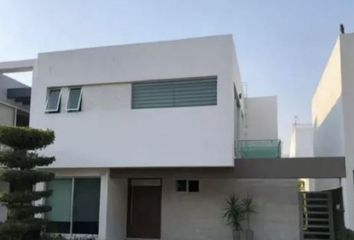 Casa en fraccionamiento en  Boulevard Jardín Real, Jardín Real, Zapopan, Jalisco, México