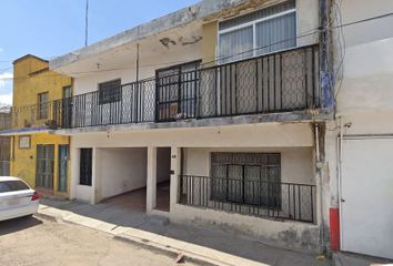 Casa en  Javier Moreno Valle No. 40, Burócrata Federal, Tepic, Nayarit, México