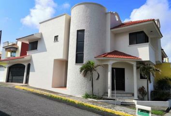 Casa en  Cto. Rio Jamapa, 95264 Veracruz, Veracruz, México