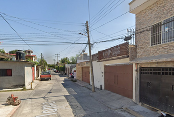 Casa en  Plomo 25, Lazaro Cardenas, 62553 Jiutepec, Mor., México