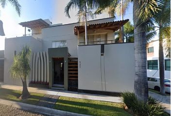 Casa en  Av La Paz 121, Santa Bárbara, 28017 Colima, Colima, México