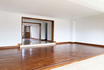 Apartamento en Poblado, Medellín