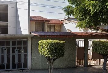 Casa en  Avenida Bosques De Asia 12, Mz 015, Bosques De Aragon, Ciudad Nezahualcóyotl, Estado De México, México