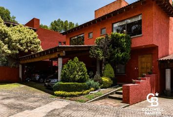 Casa en condominio en  Jesus Del Monte, Jesús Del Monte, Estado De México, México