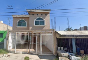 Casa en  Angel Romero 10, Lomas Del Colli, Zapopan, Jalisco, México