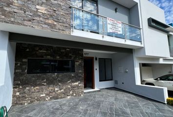 Casa en condominio en  La Cima De Zapopan, Avenida Juan Gil Preciado, La Cima, Zapopan, Jalisco, México