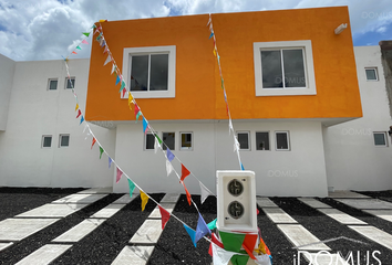 Casa en fraccionamiento en  Escuela Módulo 114, Calle Venustiano Carranza, Pachuquilla, Mineral De La Reforma, Hidalgo, 42180, Mex
