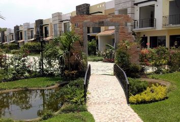 Casa en condominio en  Lomas De Jiutepec, Jiutepec, Morelos, México