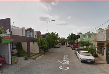 Casa en  Gardenias, Blancas Mariposas, Villahermosa, Tabasco, México