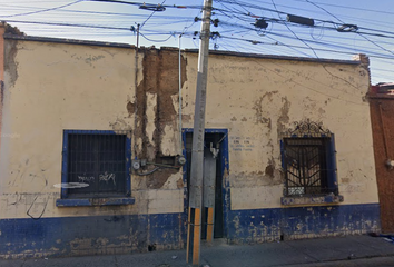 Casa en  Calle Industria, Libertad, Guadalajara, Jalisco, México