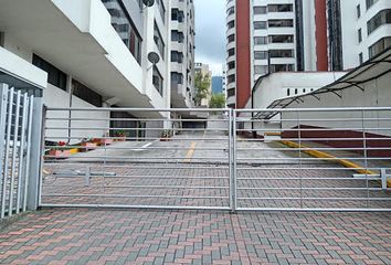 Departamento en  Cc El Bosque, Centro Comercial, El Bosque, Quito, Ecuador