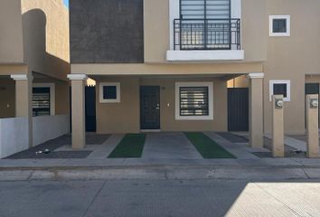 Casa en  Altaria Residencial, Bulevar Josemaría Escrivá De Balaguer, Altaria Residencial, Hermosillo, Sonora, México