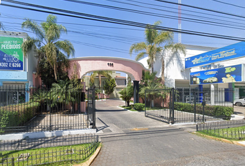 Casa en fraccionamiento en  Avenida Nicolás Copérnico 920, Plaza Guadalupe, Zapopan, Jalisco, México